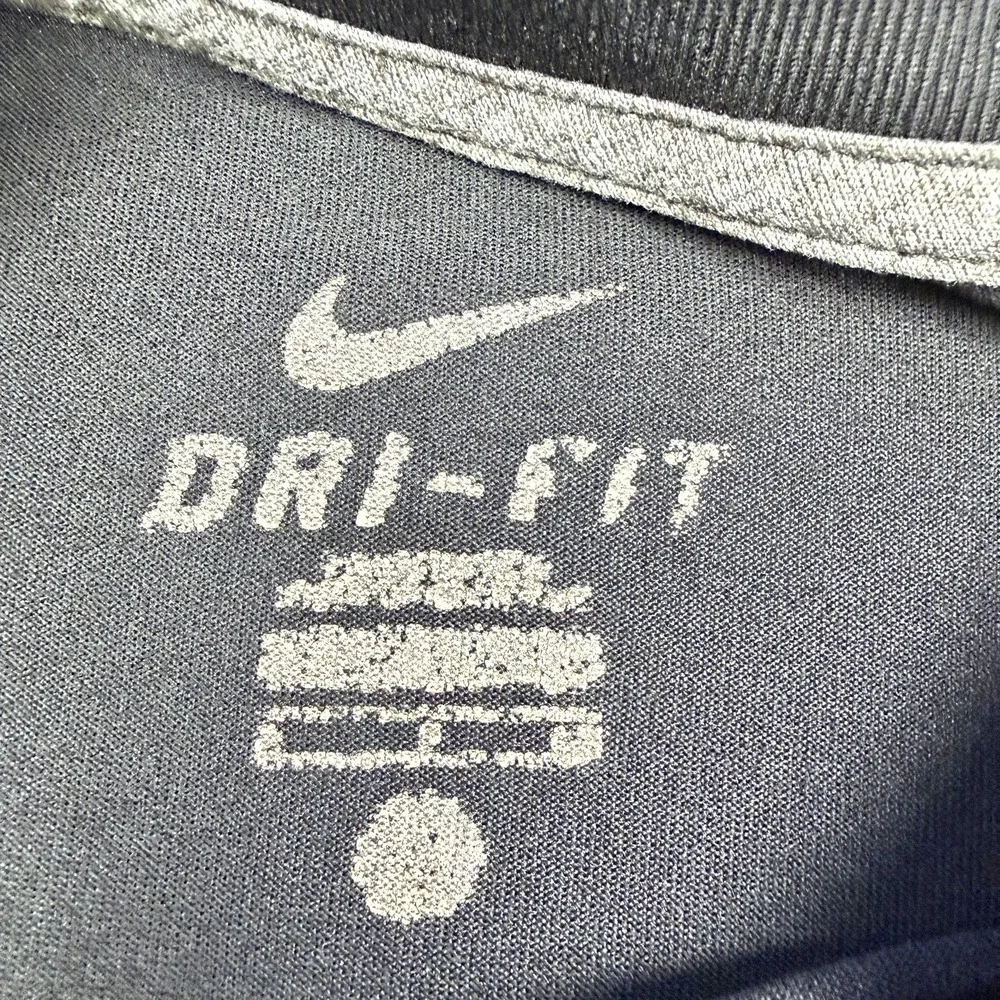 Nike Dri-FIT Shirt Mens Large Dark‎ Gray Athletic Running Performance Tee